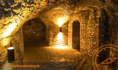 Historischer Felsengänge - Antiguas bodegas y pasadizos subterráneos