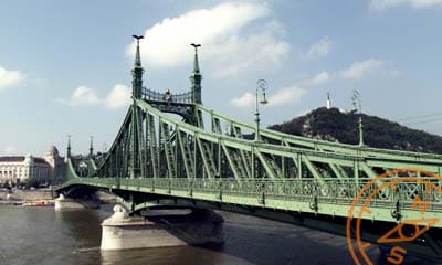 Puente de la libertad (Szabadsag hid)
